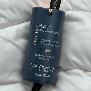 Skin Better Tone Smart Sunscreen